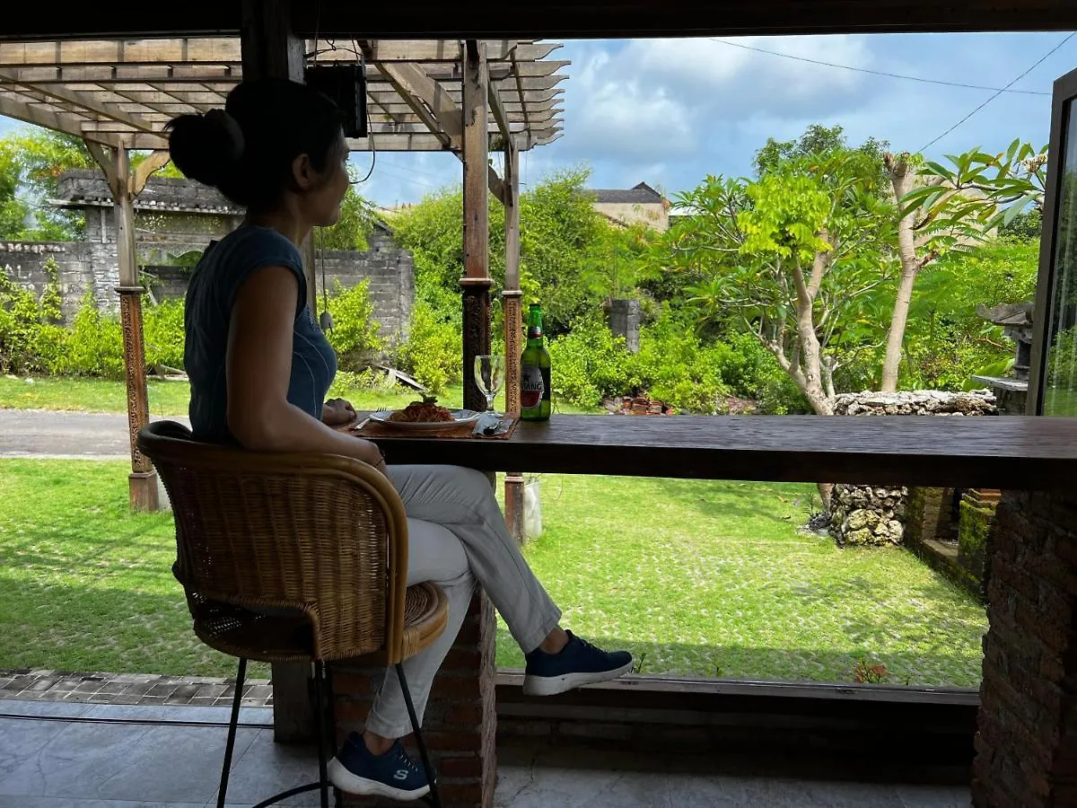 Pinokkio B&B Restaurant Ungasan Frühstückspension